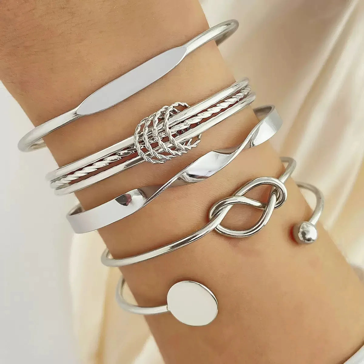 5Pcs Elegant Multi-Layer Adjustable Bracelets Set